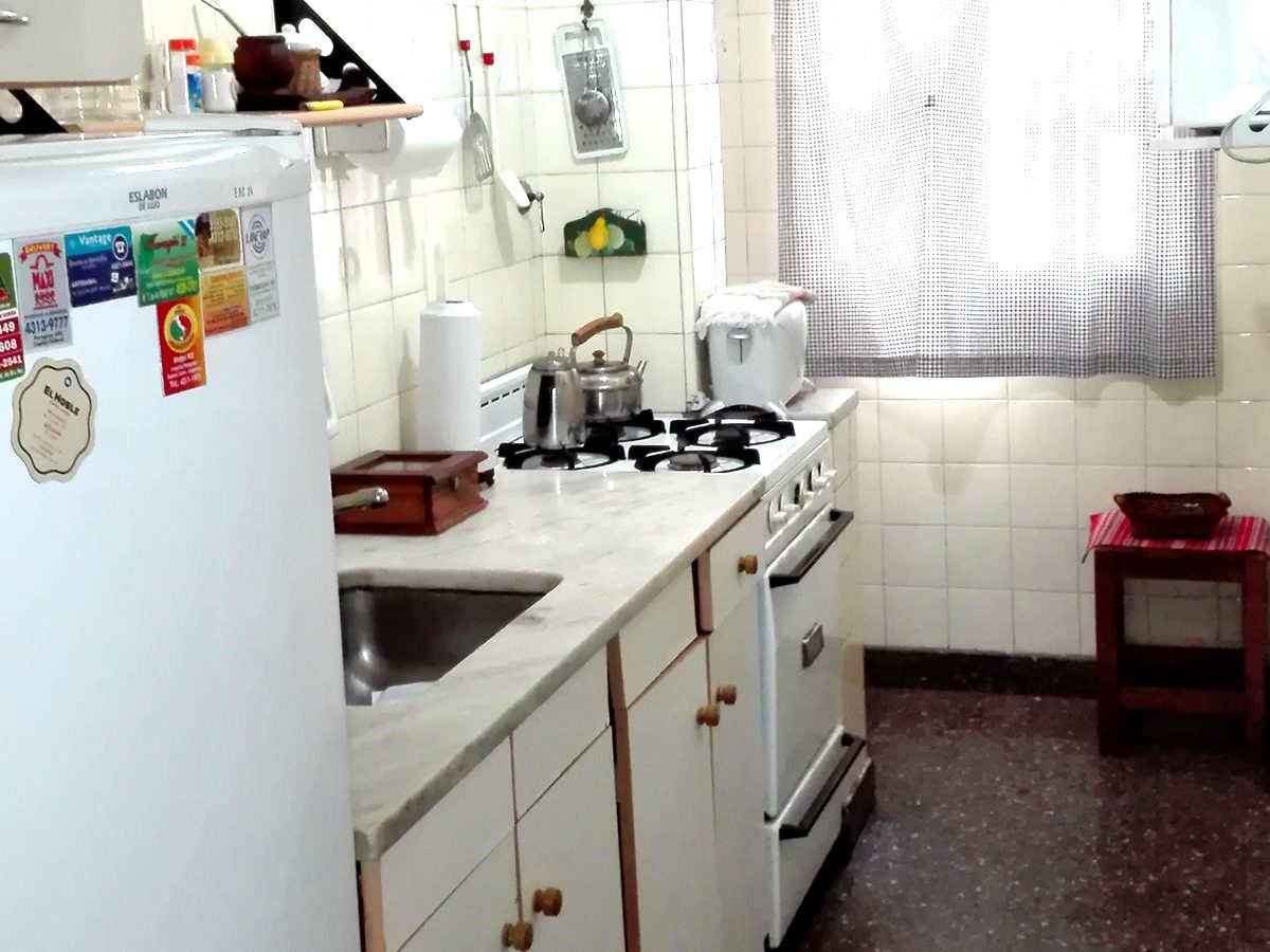 Apart 1 - Paraguay Street